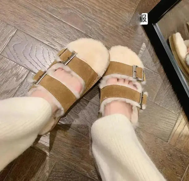 Warm Fuzzy Slippers – Soft Indoor Slip-On Sandals for Women