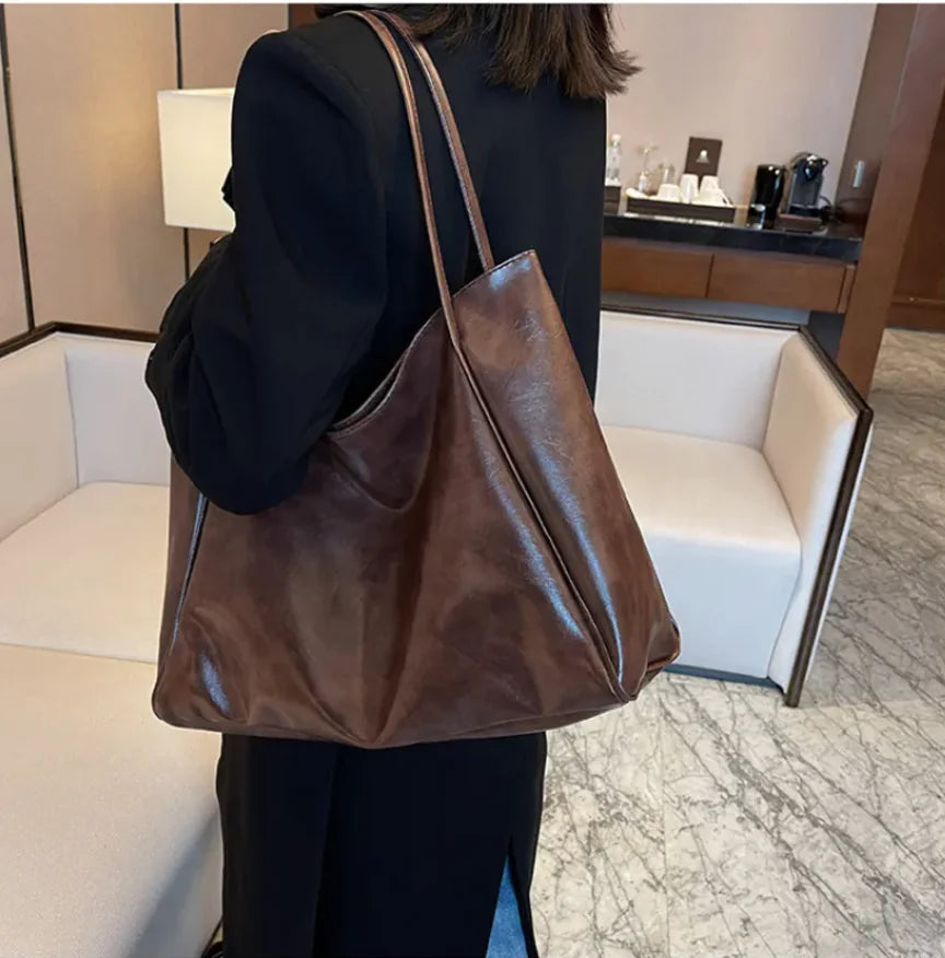 Women’s Leather Shoulder Tote Bag